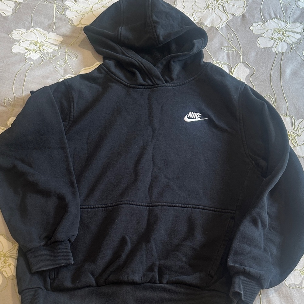 Nike Kids Black Pullover Hoodie XL